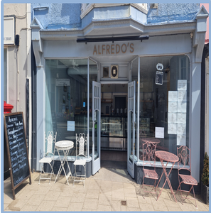 Alfredos
